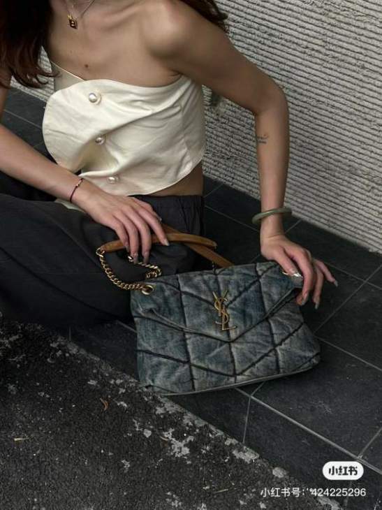 Picture of Saint Laurent Handbags _SKUfw167178359fw